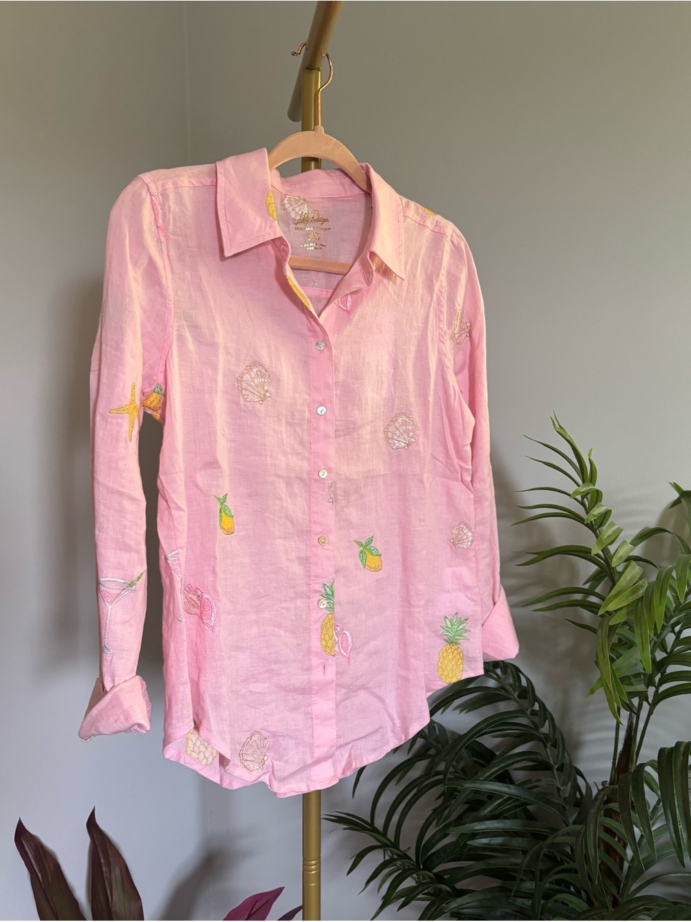 Lilly Pulitzer Pink Seacoast Linen with Happy Hour Embroidery🍸🌴 - Picture 3 of 16